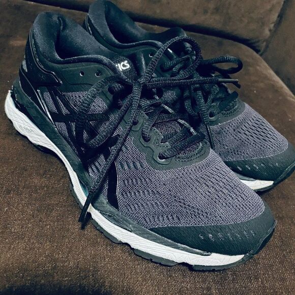 Xlnt Asics GEL-Kayano 24 womens 8 Medium 39.5 EUR - Picture 1 of 6